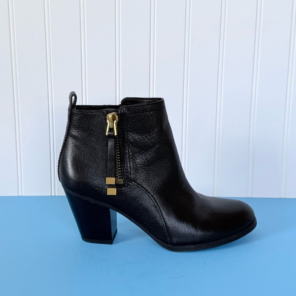 Franco Sarto Diana Dual Side Zip Leather Ankle Booties Size 7M - Picture 9 of 17